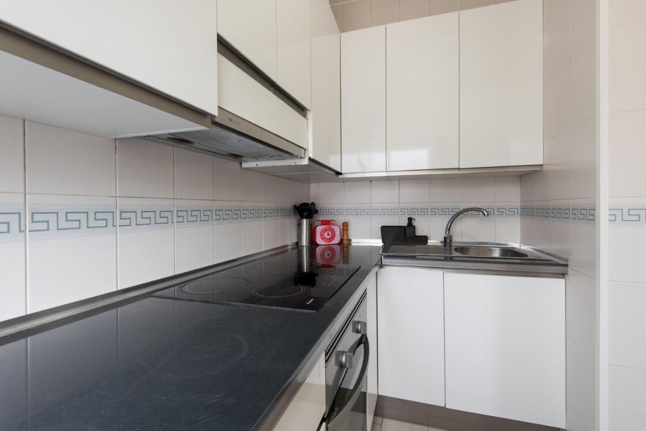 The 2Nd Corner: Central Apartment Ideal For Groups มาลากา ภายนอก รูปภาพ