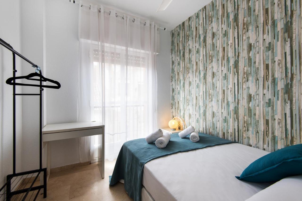 The 2Nd Corner: Central Apartment Ideal For Groups มาลากา ภายนอก รูปภาพ
