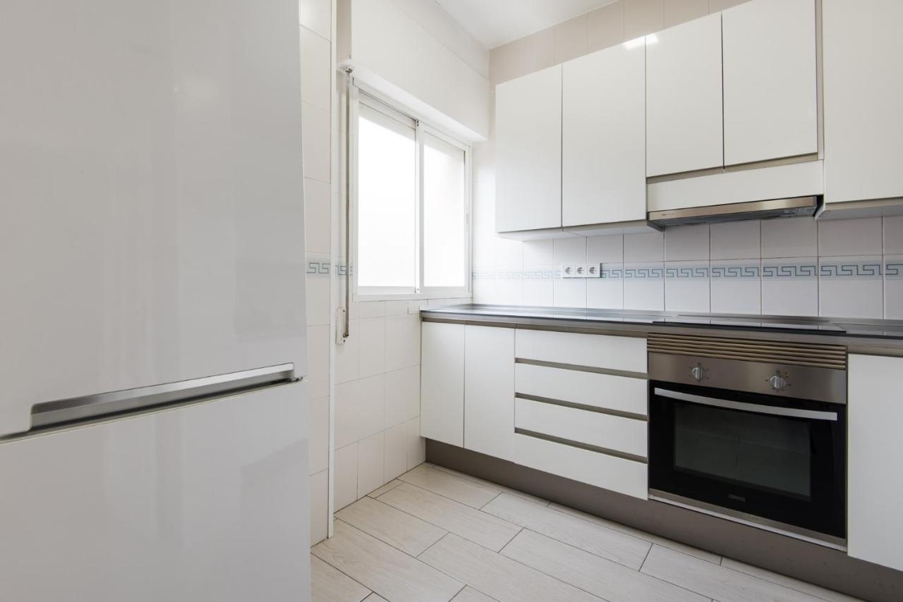The 2Nd Corner: Central Apartment Ideal For Groups มาลากา ภายนอก รูปภาพ